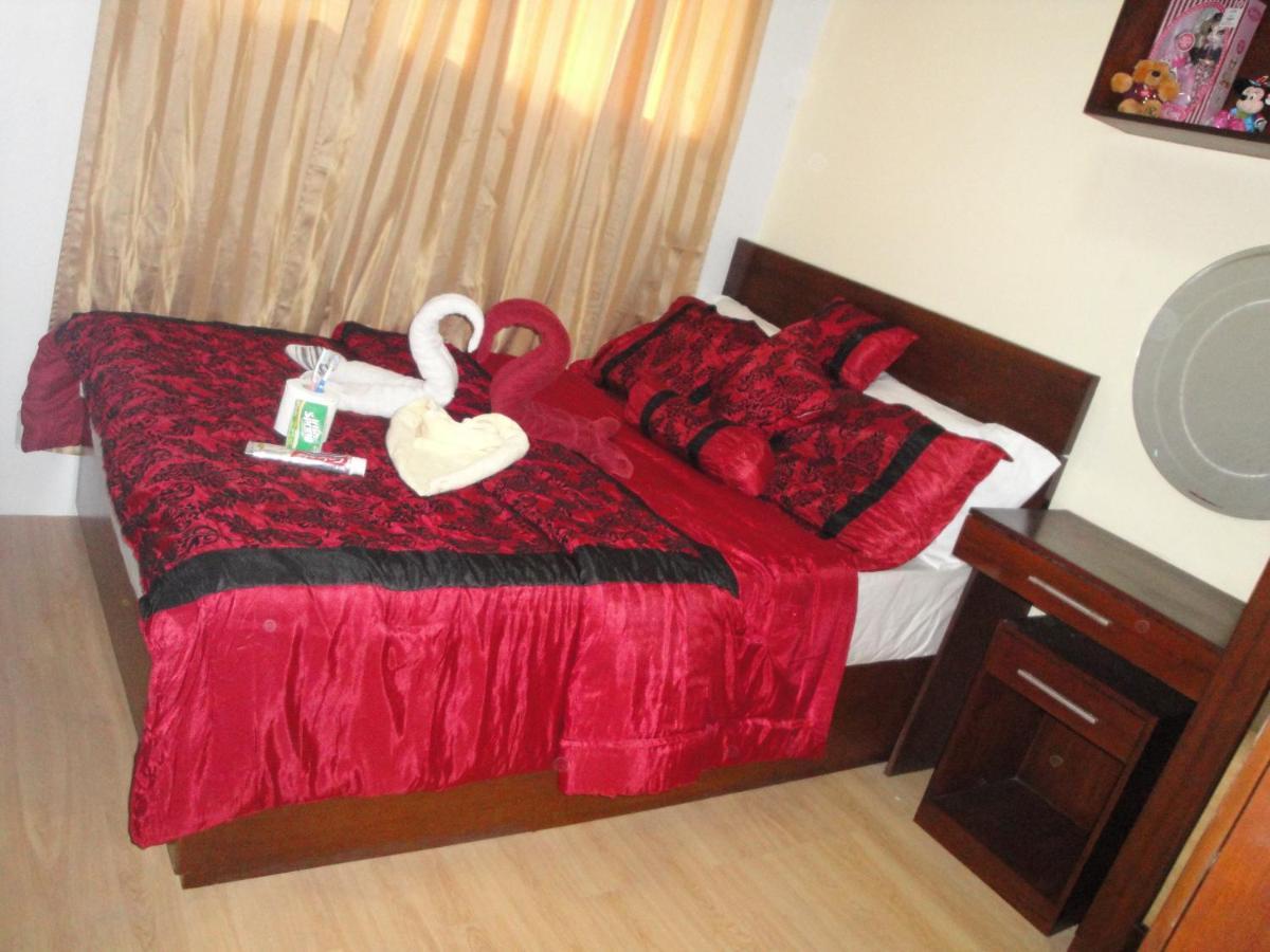 The Oasis Davao Condotel Εξωτερικό φωτογραφία